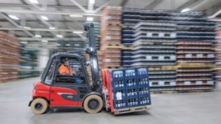 Video om X35 i arbete hos Ensinger Mineral-Heilquellen GmbH Video om X35 i arbete hos Ensinger Mineral-Heilquellen GmbH