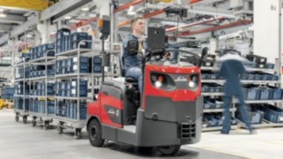 Dragtruck från Linde i arbete Dragtruck från Linde i arbete