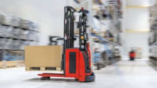Automated guided vehicles (AGV) från Linde Material Handling