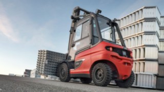 Linde X50 med tung last. Linde X50 med tung last.