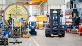 E160 från Linde Material Handling klarade fälttesterna galant. Den elektriska motviktstrucken E160 från Linde Material Handling klarade fälttesterna galant.