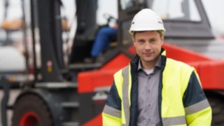 René Drägert, logistikplanerare hos Liebherr René Drägert, logistikplanerare hos Liebherr