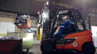 Dieseltruck H20 - H35 - hydrostatisk drivning Dieseltruck H30 i insats hos Bohai Trimet Automotive