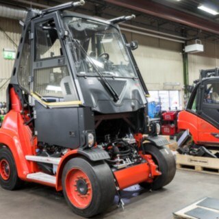 industrial_truck-customized_option_production-01548 industrial_truck-customized_option_production-01548
