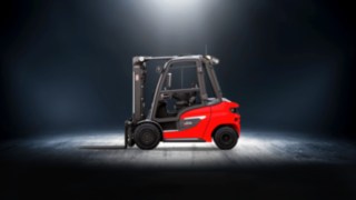 Lindes dieseldrivna motviktstruck H20 - H35 är utnämnd till årets truckinnovation Lindes dieseldrivna motviktstruck H20 - H35 är utnämnd till årets truckinnovation