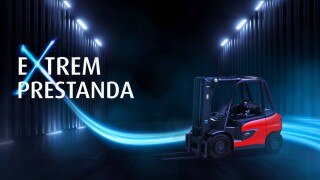 Linde X50 i en upplyst mörk lagerlokal.