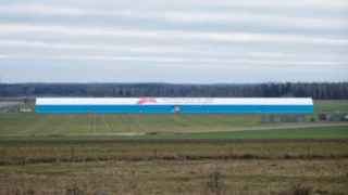 Almroths stora tält på Bråvalla Almroths stora tält på Bråvalla