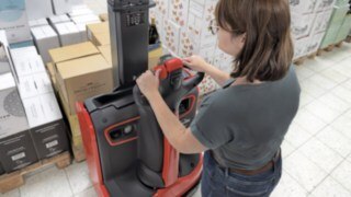 Linde D08M har ett kompaktare stativ för ökad flexibilitet.