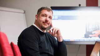Magnus jobbar som servicemarknadschef på Linde. Magnus jobbar som servicemarknadschef på Linde.