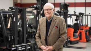 Per-Mårten Eriksson lade grunden för Linde i Sverige år 1974. Per-Mårten Eriksson lade grunden för Linde i Sverige år 1974.